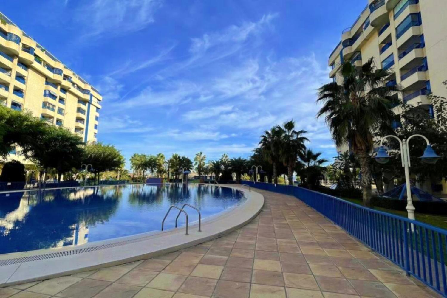 Apto Con Vistas A La Playa De La Patacona Appartamento