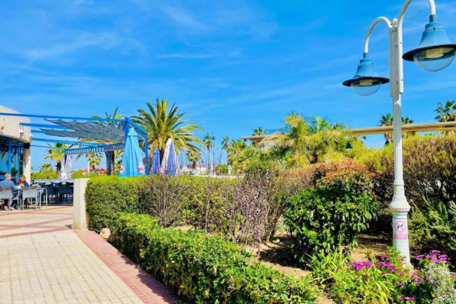 Apto Con Vistas A La Playa De La Patacona * Valenza